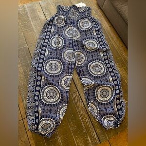 Blue and White Mandala Yoga Pants💙 NWT